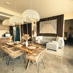 Maya Heaven Ph Private Pool, Rooftop And Parking
